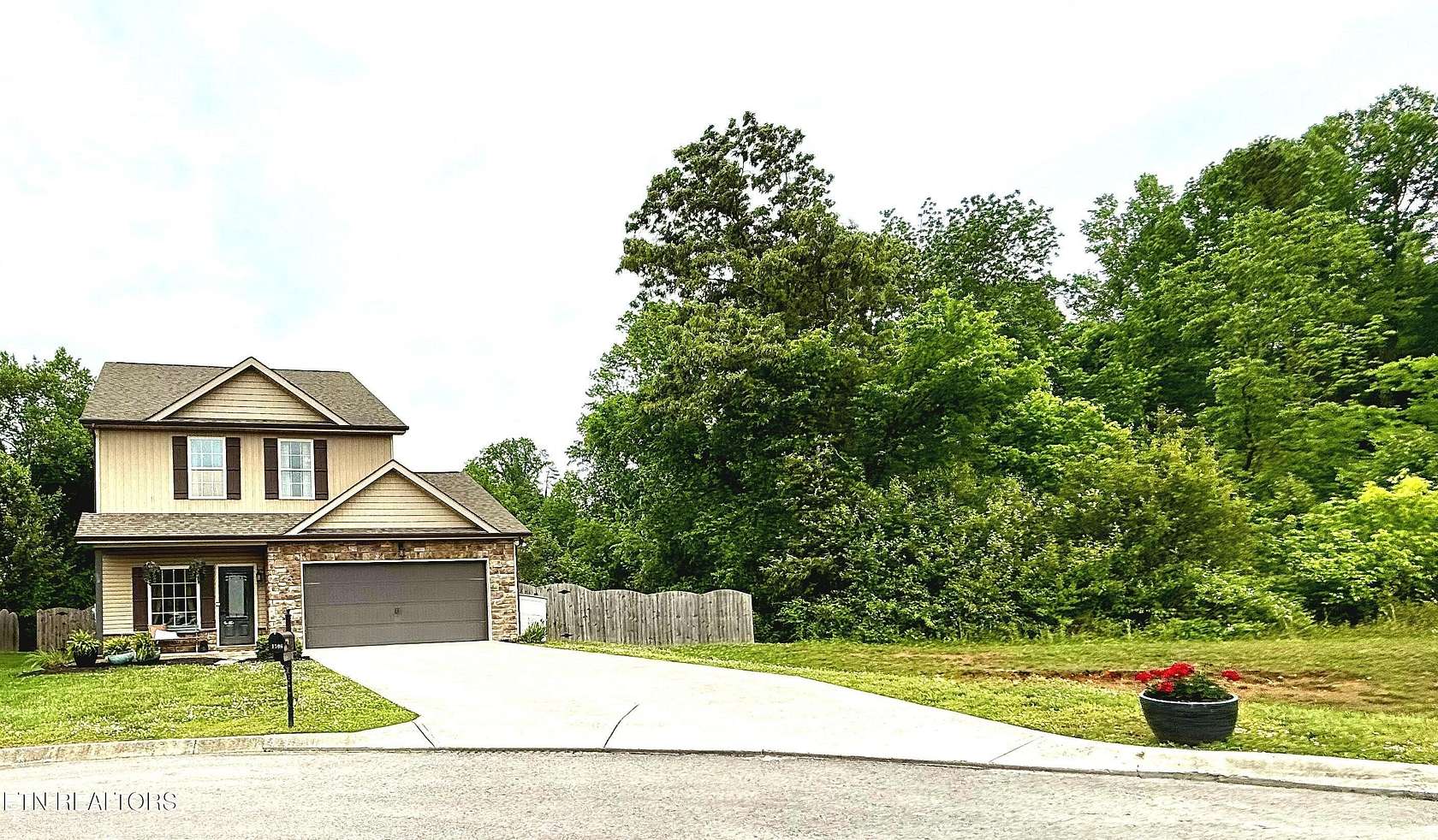 1.7 Acres of Land with Home for Sale in Knoxville, Tennessee