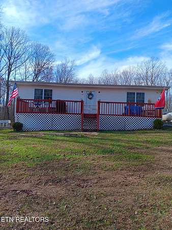 2.58 Acres of Land with Home for Sale in Crossville, Tennessee