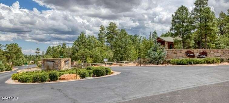 1 Acre of Residential Land for Sale in Show Low, Arizona
