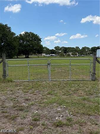 1.25 Acres of Residential Land for Sale in Clewiston, Florida