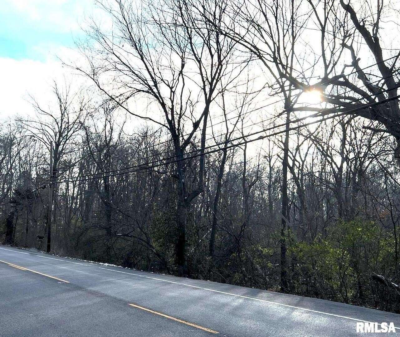 7.23 Acres of Residential Land for Sale in Carbondale, Illinois