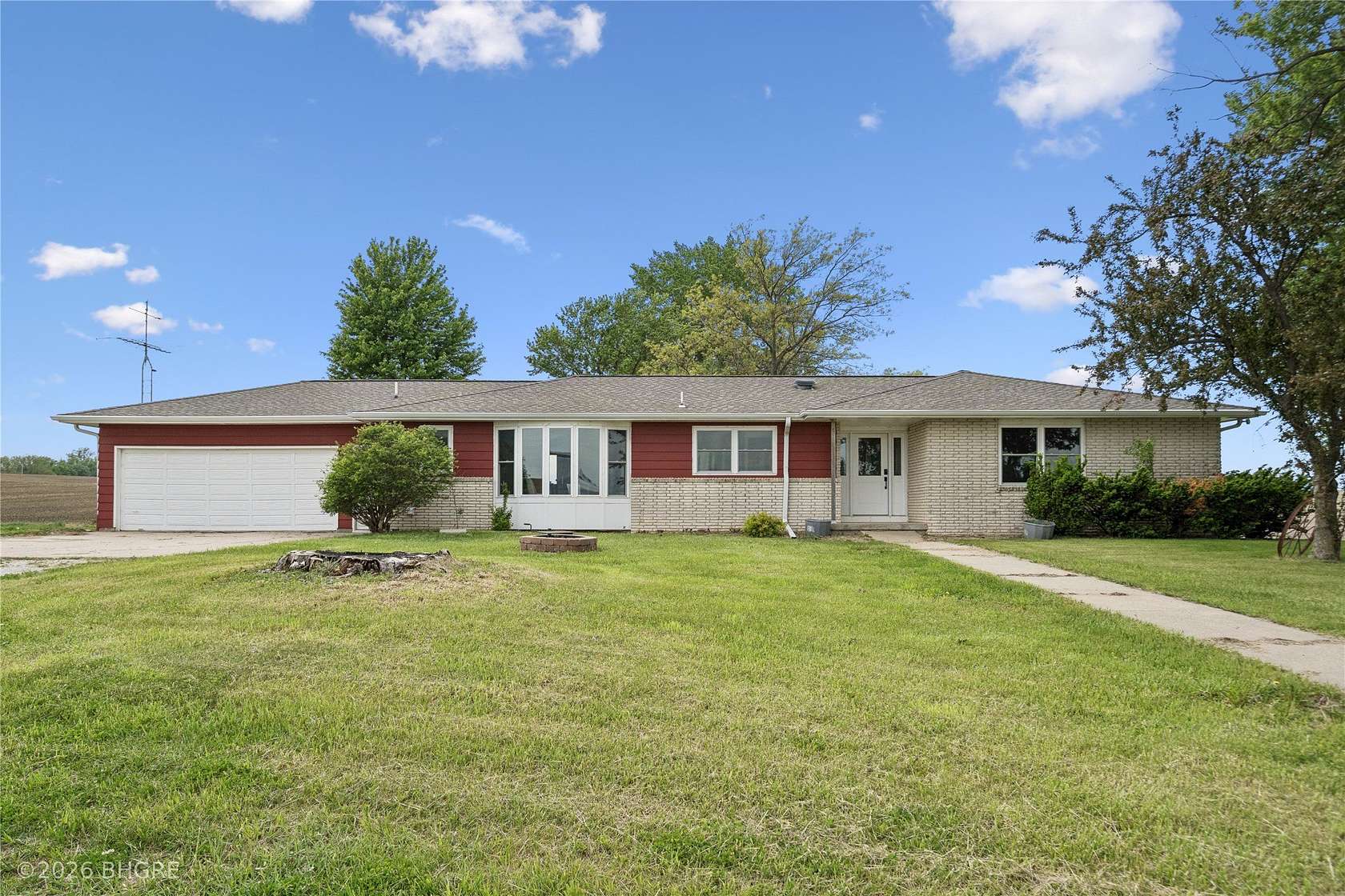 2.16 Acres of Land with Home for Sale in Guthrie Center, Iowa