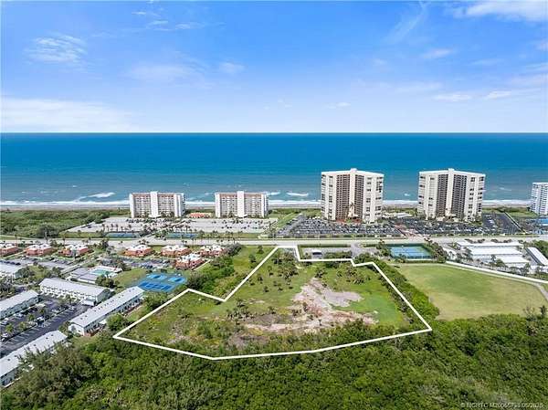 5 Acres of Residential Land for Sale in Jensen Beach, Florida