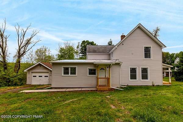 3.1 Acres of Land with Home for Sale in Cresco, Pennsylvania