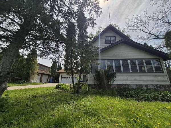6.3 Acres of Land with Home for Sale in McFarland, Wisconsin
