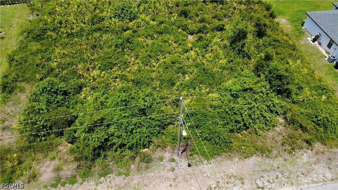 0.25 Acres of Residential Land for Sale in Lehigh Acres, Florida