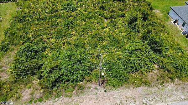0.25 Acres of Residential Land for Sale in Lehigh Acres, Florida