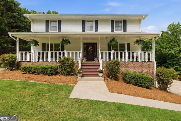 1.7 Acres of Land with Home for Sale in Toccoa, Georgia