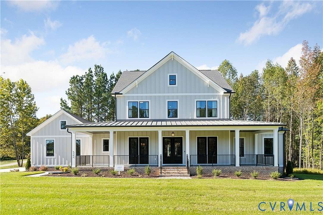 5.58 Acres of Land with Home for Sale in Sandy Hook, Virginia