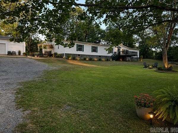 1.5 Acres of Land with Home for Sale in Mabelvale, Arkansas