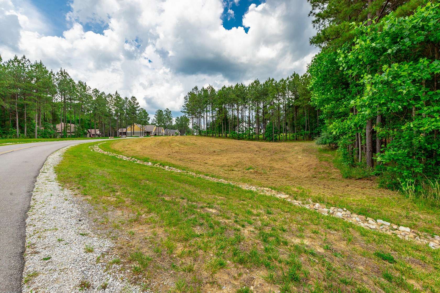 0.72 Acres of Residential Land for Sale in Jasper, Tennessee