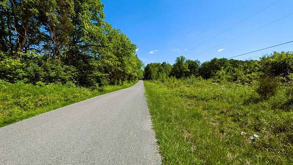9 Acres of Residential Land for Sale in Chillicothe, Ohio