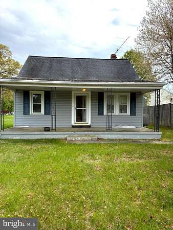 2 Acres of Land with Home for Sale in Waldorf, Maryland