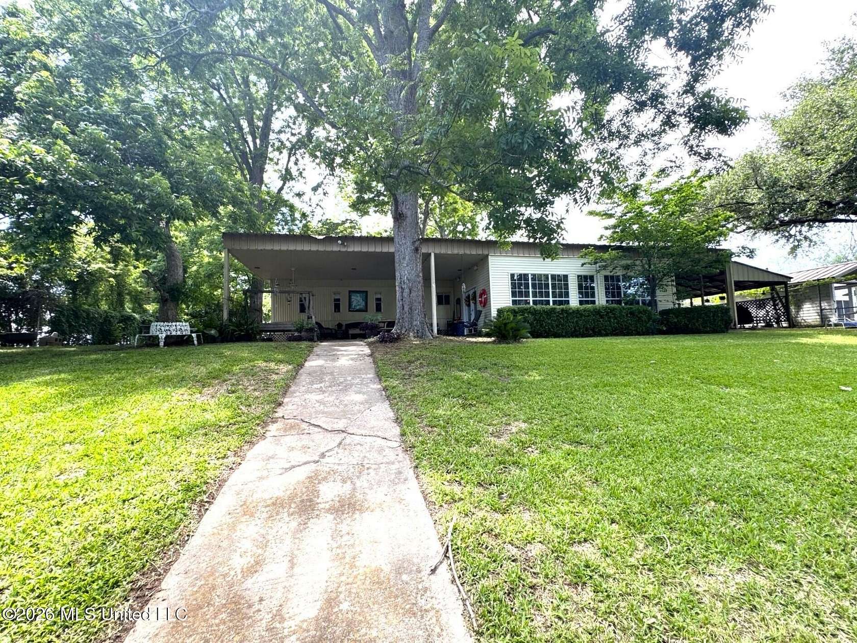 1.86 Acres of Land with Home for Sale in Ferriday, Louisiana