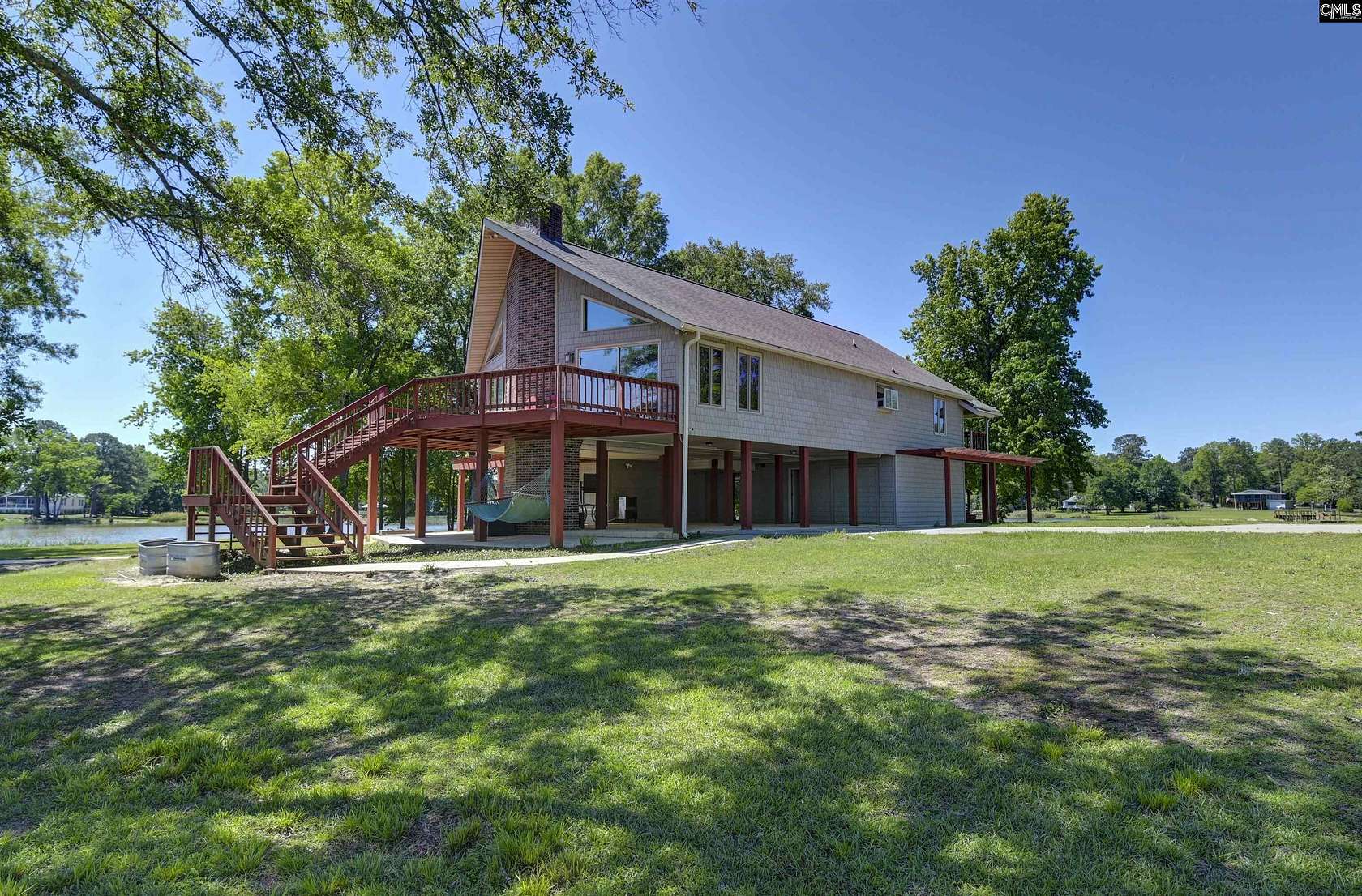 1.63 Acres of Land with Home for Sale in Winnsboro, South Carolina