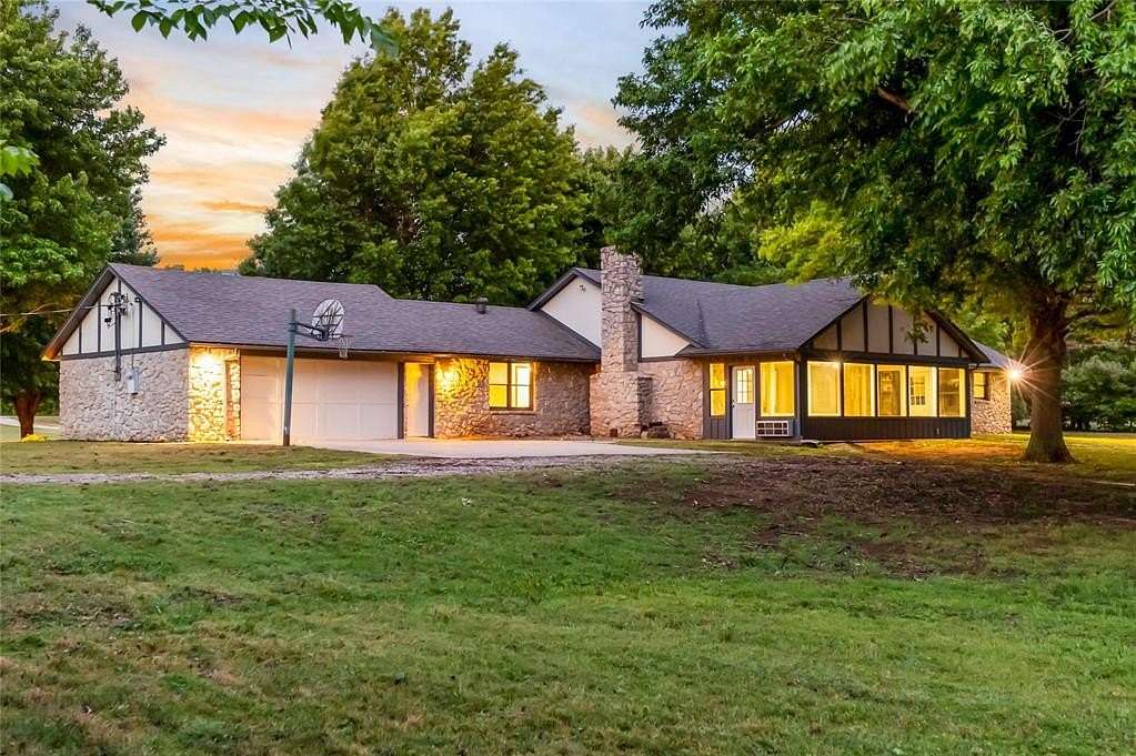 12 Acres of Land with Home for Sale in Oklahoma City, Oklahoma