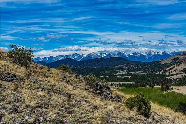 39 Acres of Land for Sale in Cotopaxi, Colorado