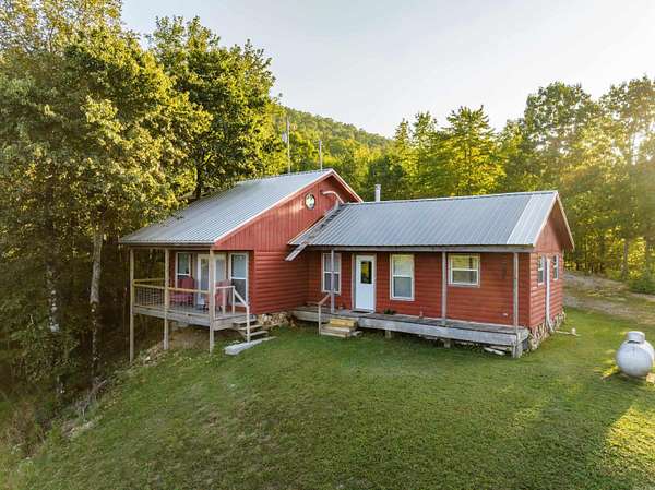 4 Acres of Land with Home for Sale in Glenwood, Arkansas