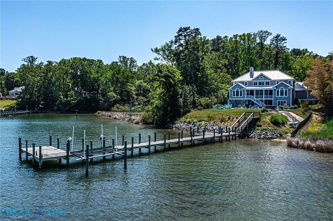 13.5 Acres of Land with Home for Sale in Heathsville, Virginia