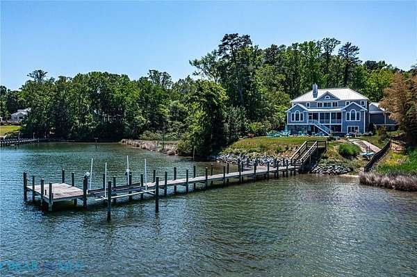 13.5 Acres of Land with Home for Sale in Heathsville, Virginia