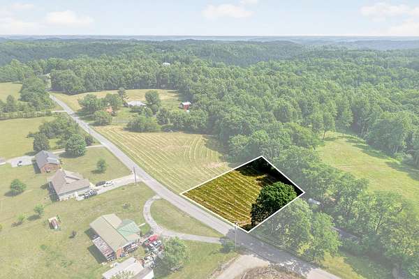 0.97 Acres of Residential Land for Sale in Smithville, Tennessee