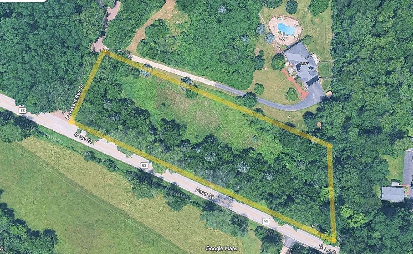 2 Acres of Residential Land for Sale in St Charles, Illinois