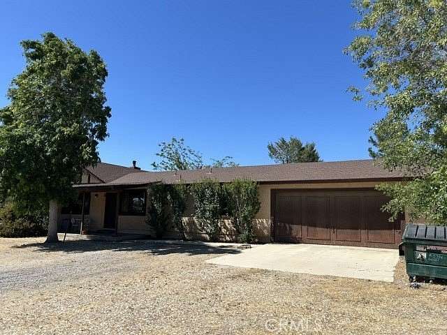 2.5 Acres of Land with Home for Sale in Lancaster, California