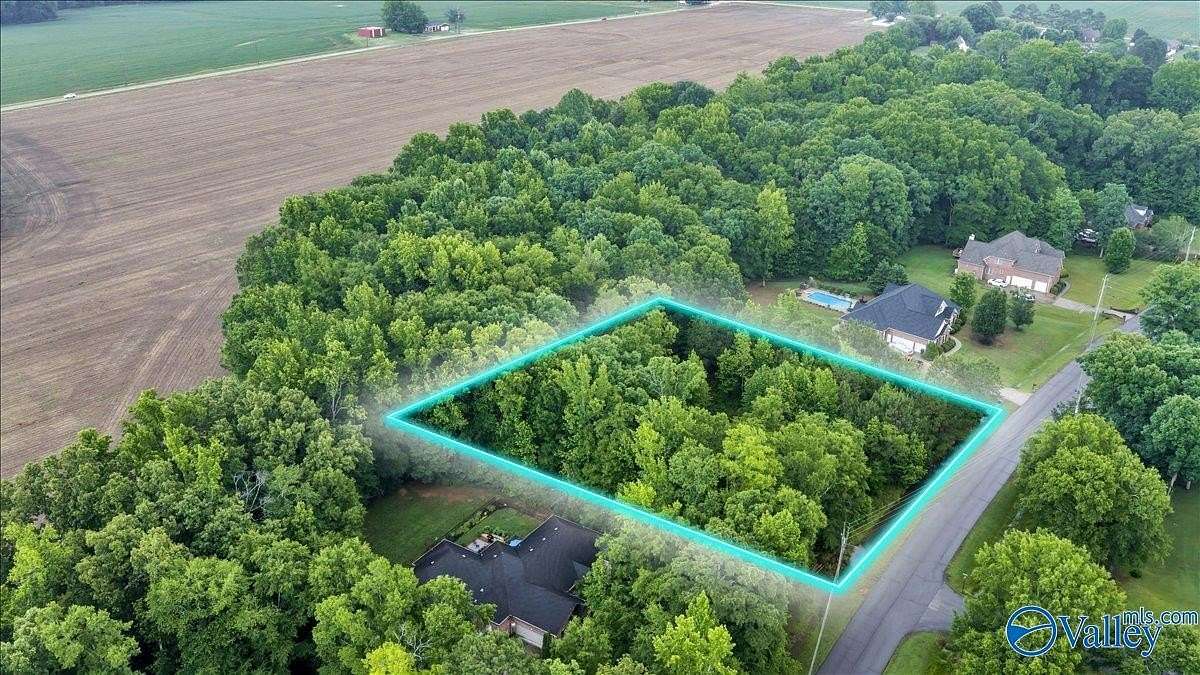 1.27 Acres of Residential Land for Sale in Toney, Alabama