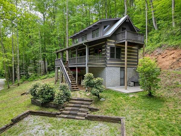 3.5 Acres of Land with Home for Sale in Hayesville, North Carolina