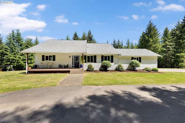 6 Acres of Land with Home for Sale in Brush Prairie, Washington