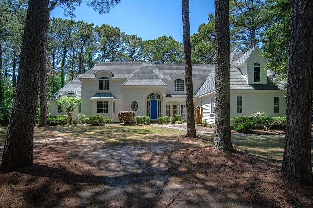 3.63 Acres of Land with Home for Sale in Cape Charles, Virginia