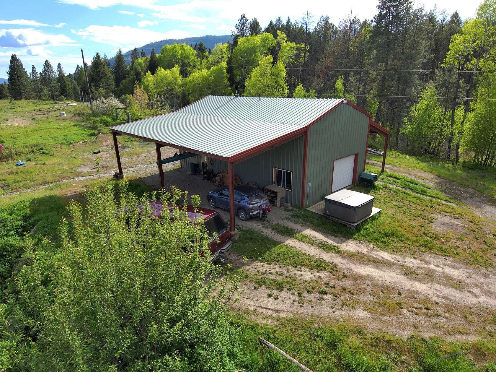 26.8 Acres of Land with Home for Sale in Kettle Falls, Washington