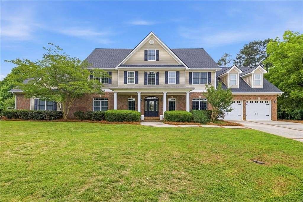 3.77 Acres of Land with Home for Sale in Oakwood, Georgia