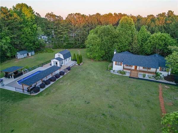 4.2 Acres of Land with Home for Sale in Powder Springs, Georgia