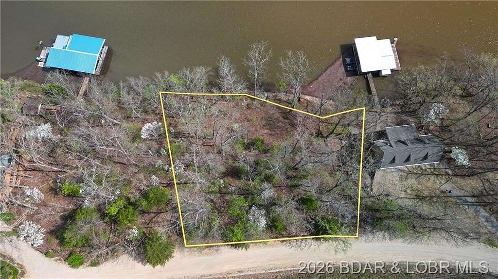 0.33 Acres of Residential Land for Sale in Stover, Missouri
