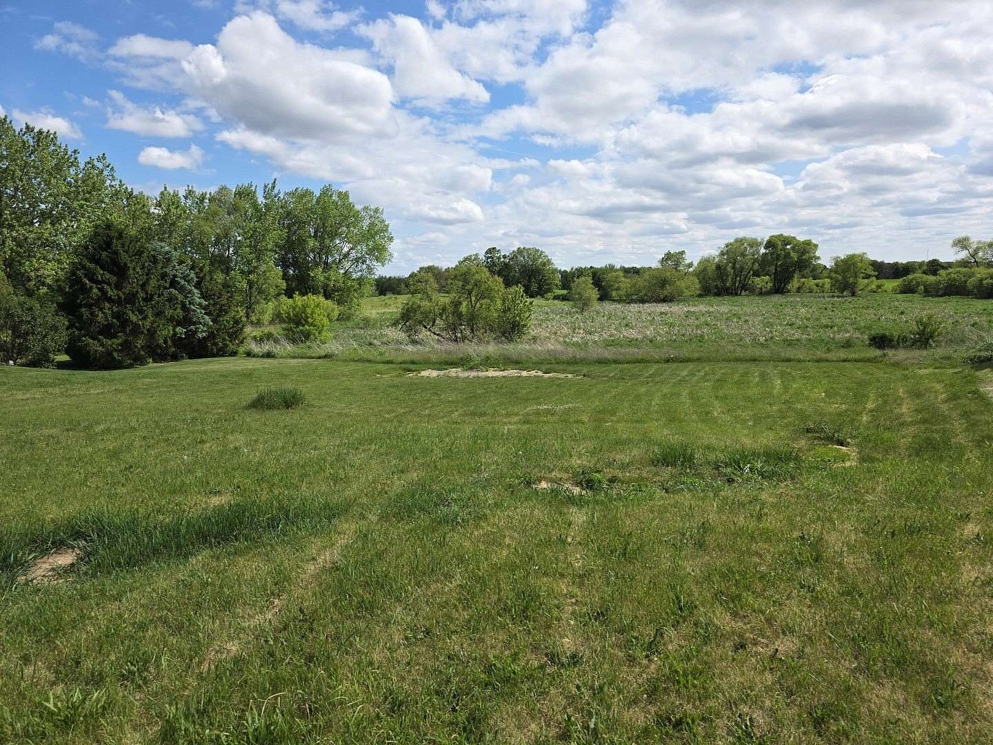 0.47 Acres of Residential Land for Sale in Hampshire, Illinois