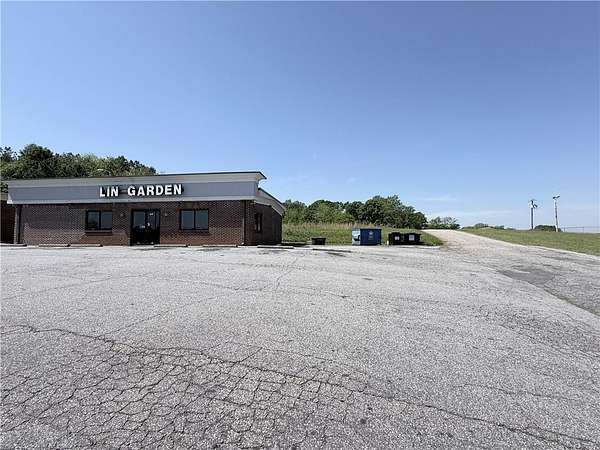 1.22 Acres of Mixed-Use Land for Sale in Pendleton, South Carolina