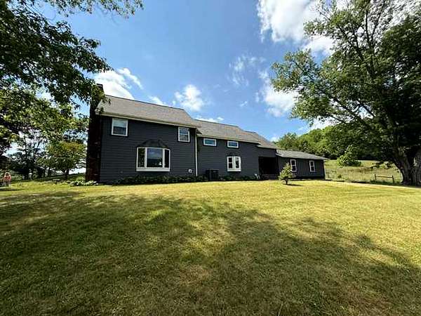10.7 Acres of Land with Home for Auction in Rose Hill, Virginia