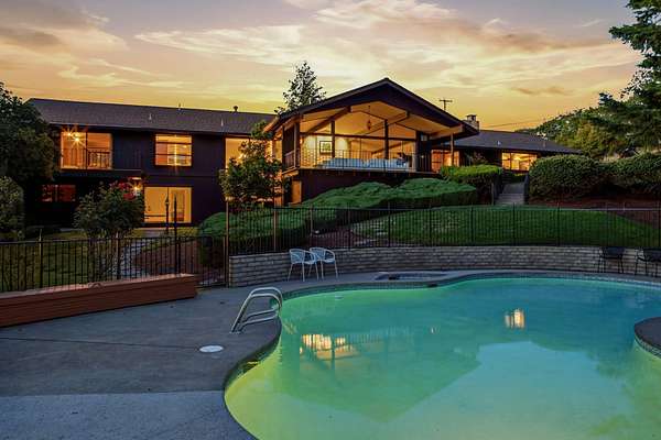 2 Acres of Land with Home for Sale in Medford, Oregon
