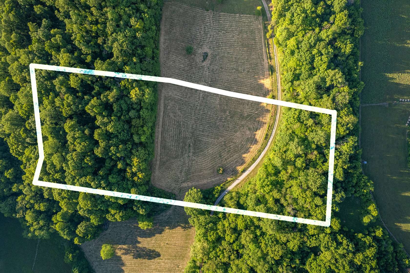 8 Acres of Residential Land for Sale in Pulaski, Tennessee