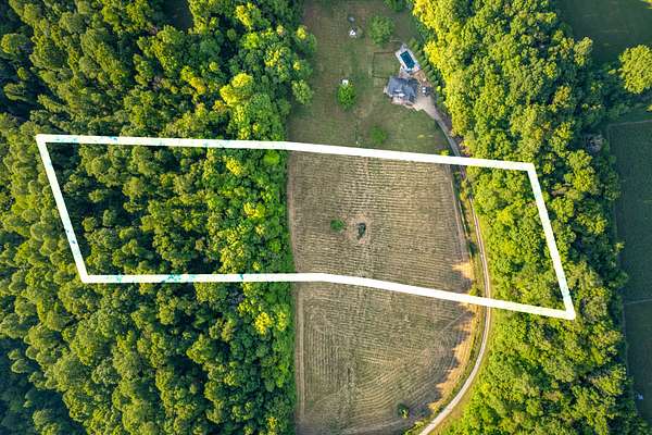 7.54 Acres of Residential Land for Sale in Pulaski, Tennessee
