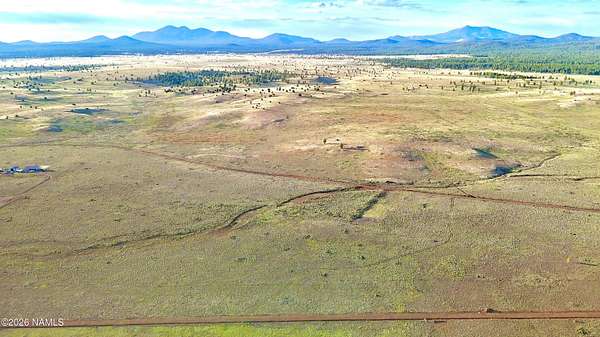 10 Acres of Land for Sale in Parks, Arizona