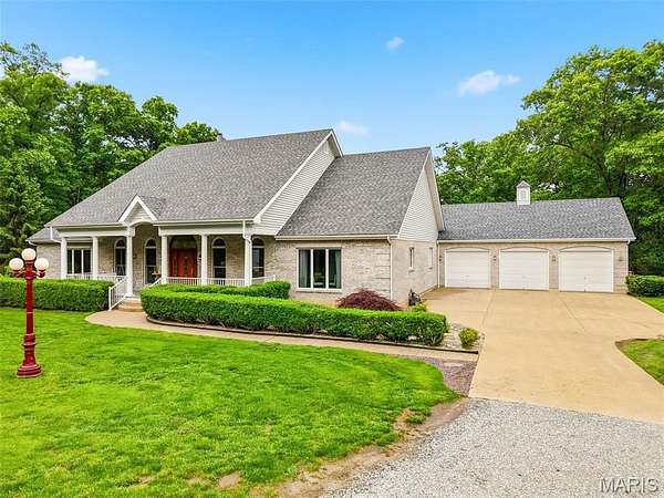 18 Acres of Land with Home for Sale in Foristell, Missouri