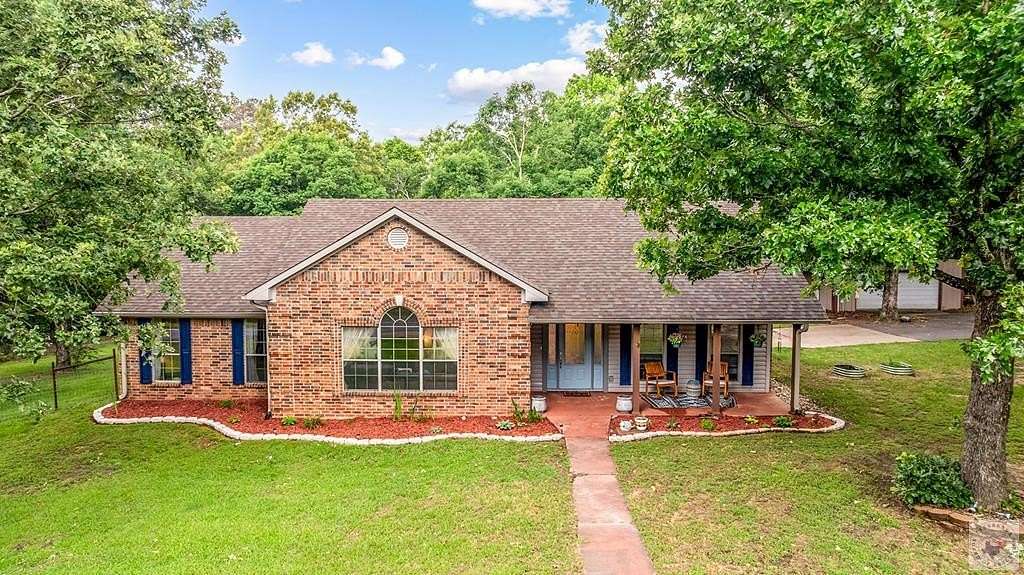 3 Acres of Land with Home for Sale in Texarkana, Arkansas