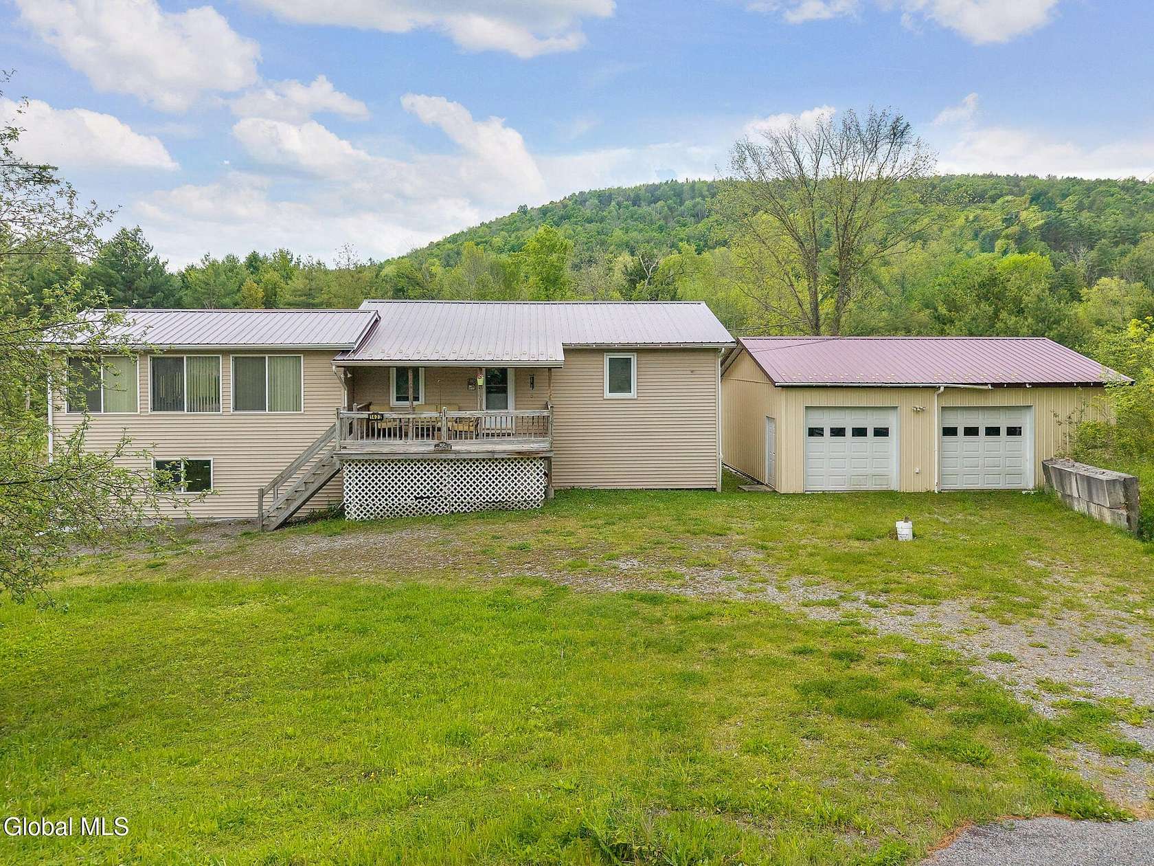 14.1 Acres of Recreational Land with Home for Sale in Gilboa, New York