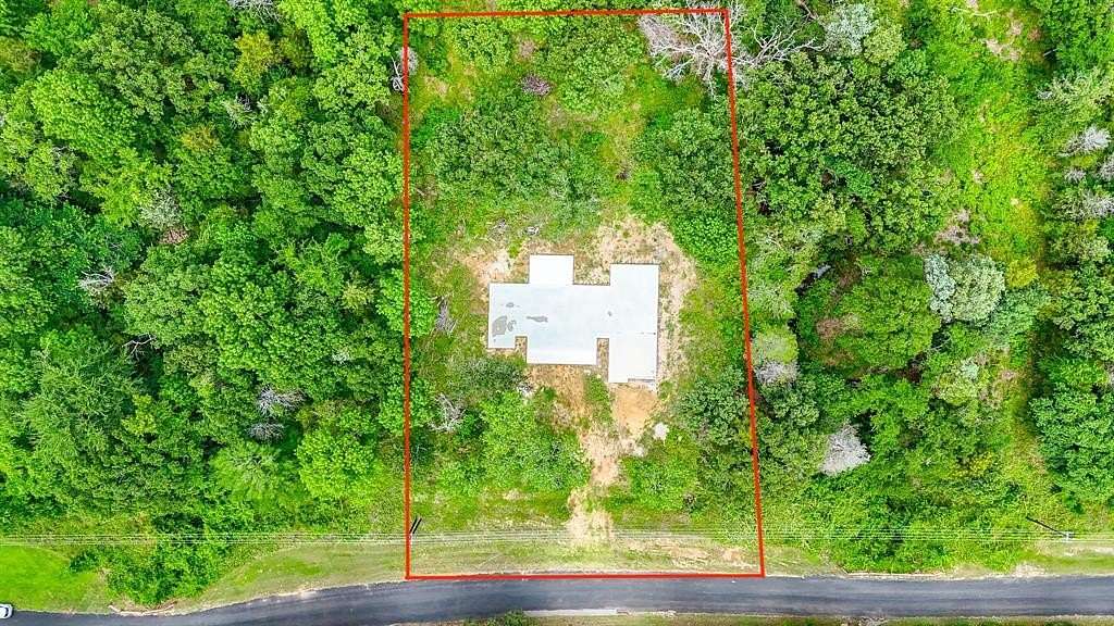 1.1 Acres of Residential Land for Sale in Streetman, Texas