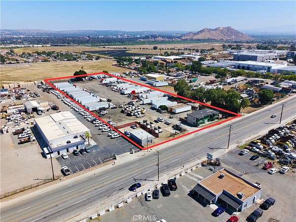 2.29 Acres of Improved Commercial Land for Sale in Jurupa Valley, California
