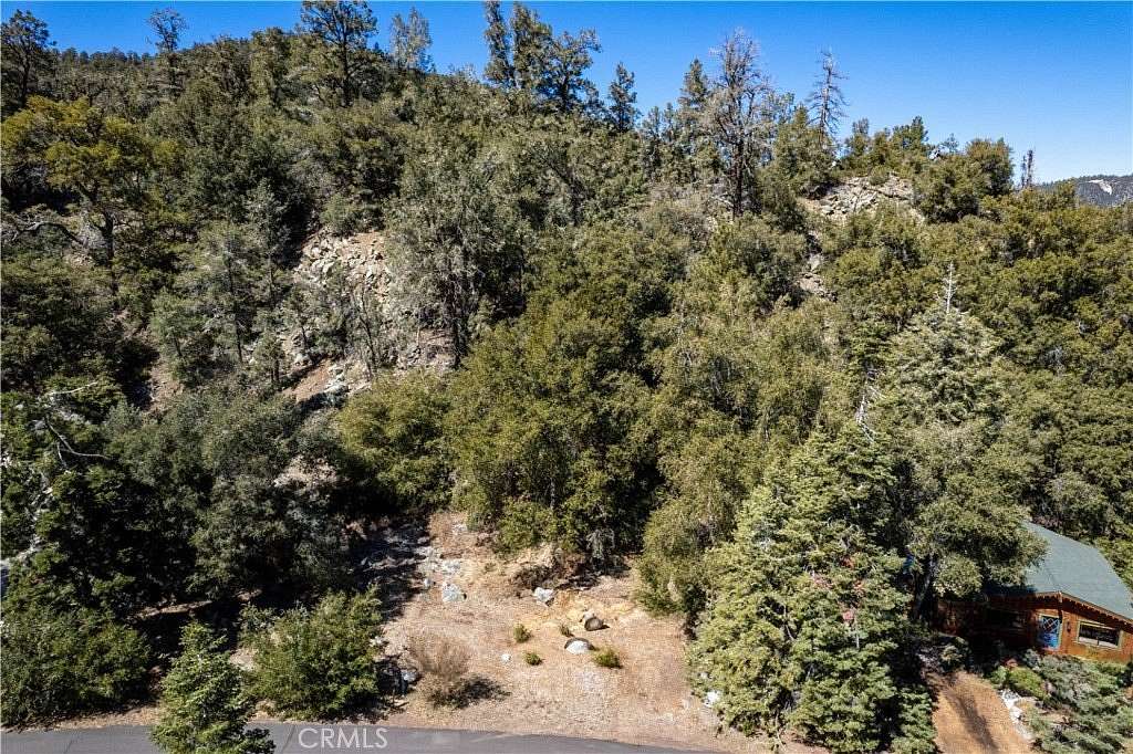 0.3 Acres of Land for Sale in Pine Mountain Club, California
