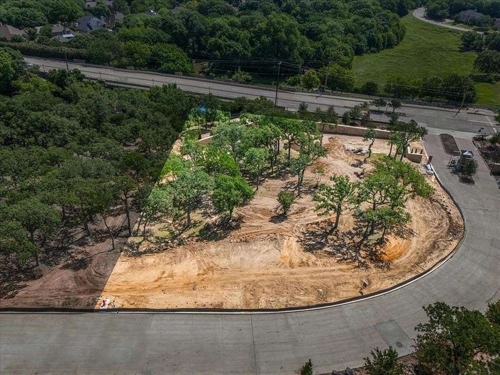 1.1 Acres of Residential Land for Sale in Colleyville, Texas