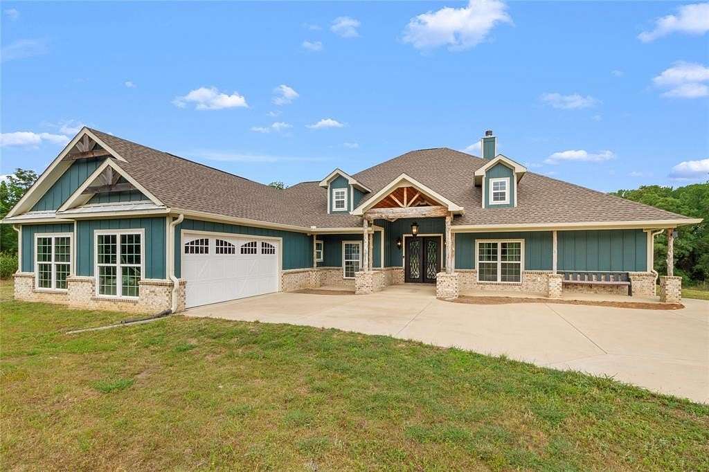 5.2 Acres of Land with Home for Sale in Kerens, Texas